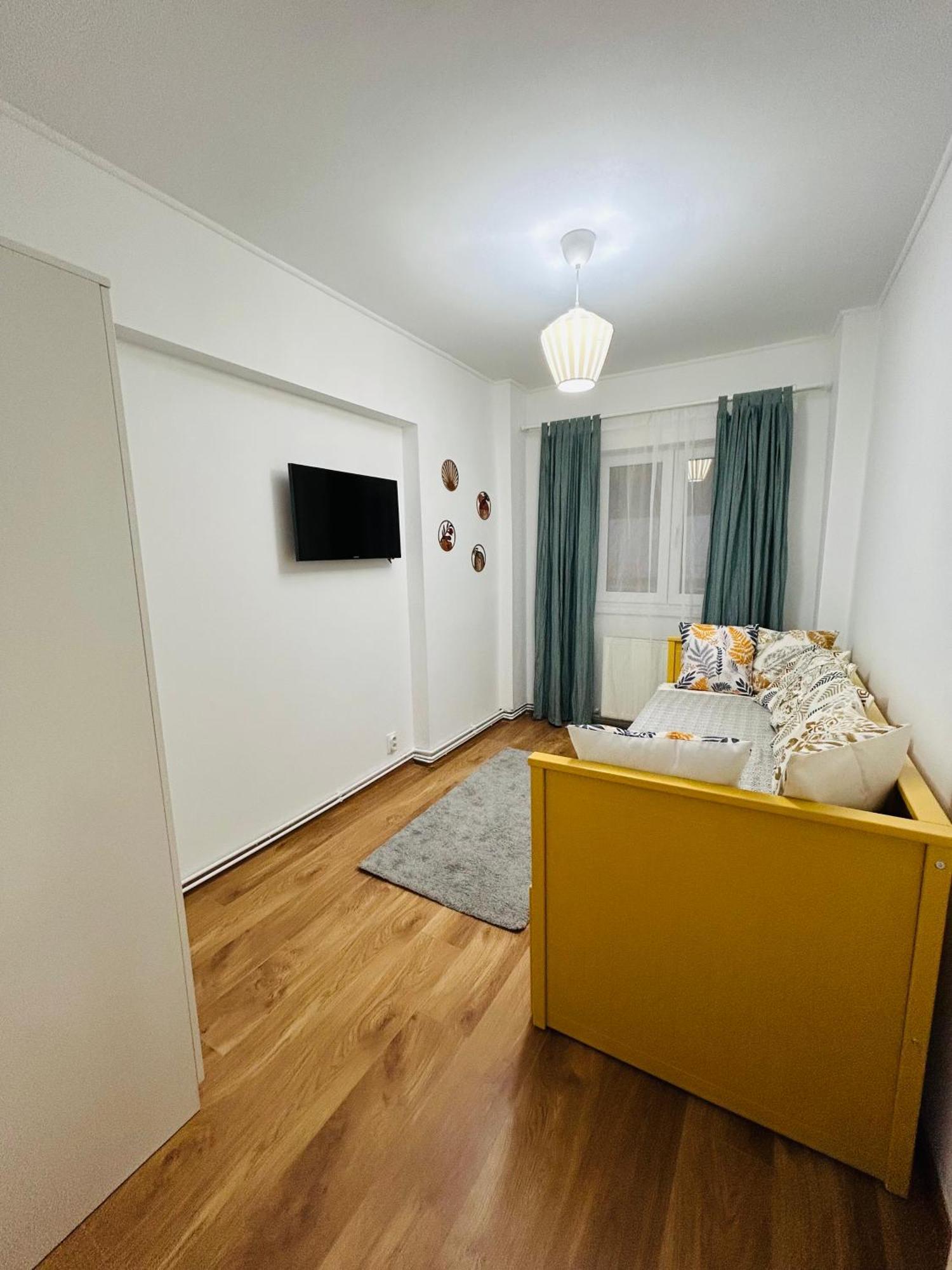 Delis Apartment Синая Екстериор снимка