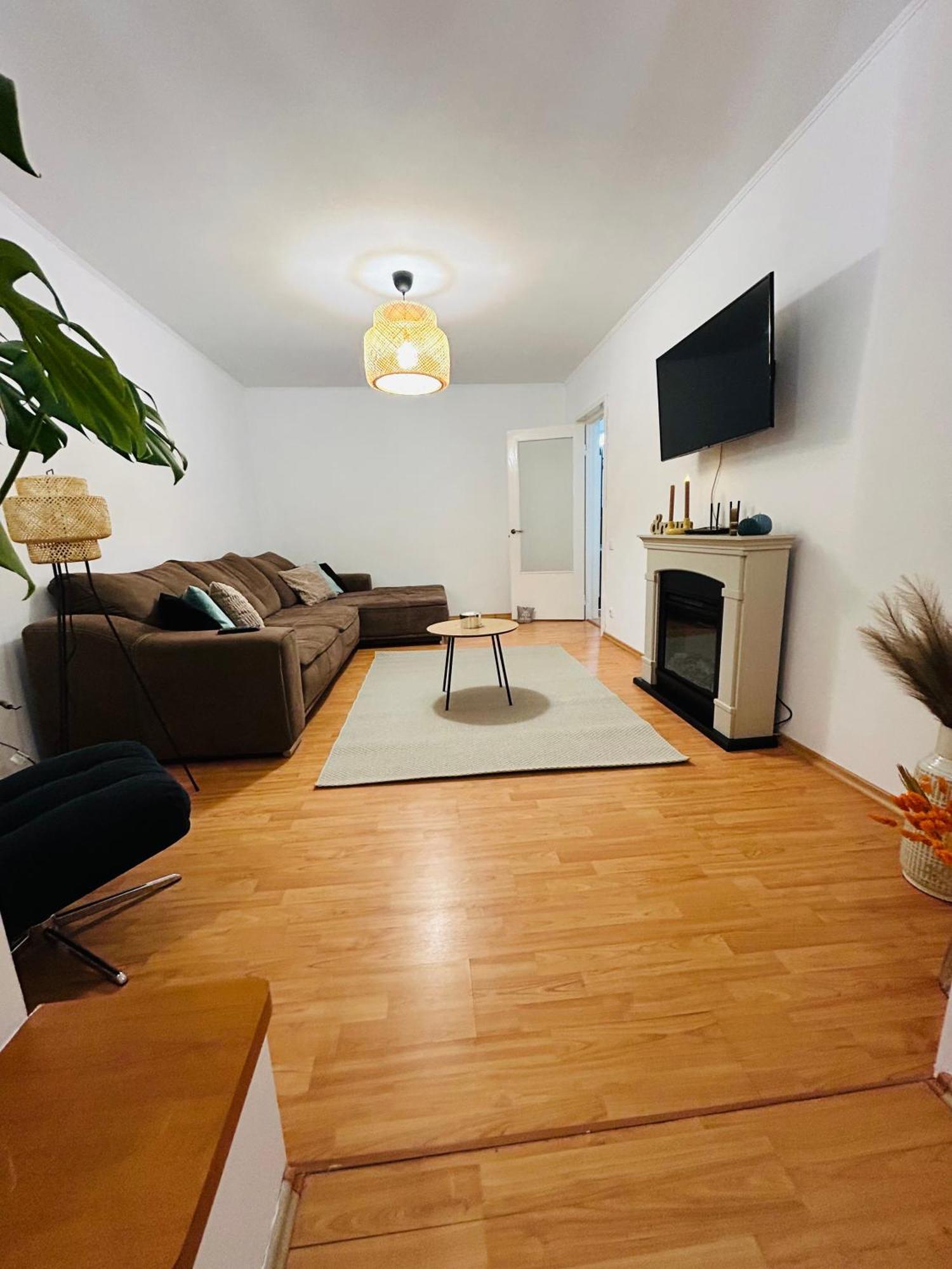 Delis Apartment Синая Екстериор снимка